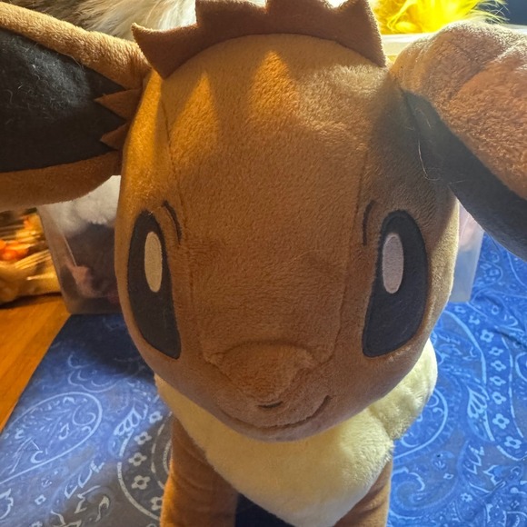 Pokemon Eevee Plush Stuffed Animal Banpresto "I Love Eevee" Limited Edition - Picture 2 of 9